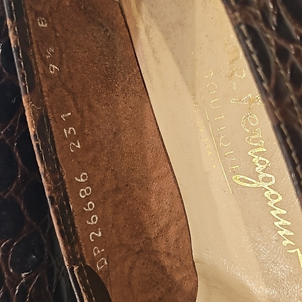 Salvatore Ferragamo Dark Brown Croc-Embossed Leather - Picture 3 of 7